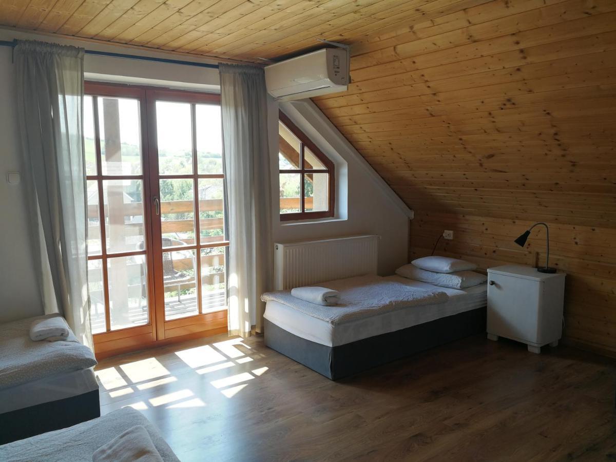 Manoka Guest House Mogyoród Buitenkant foto